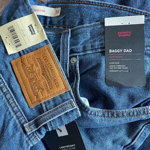 BRAND NEW Levi's Baggy Dad Women's Jeans